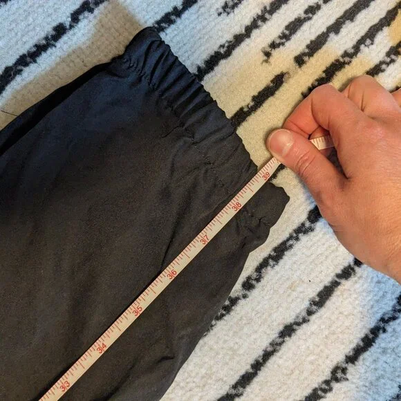 Black Cargo Cut Out Pants - Picture 3 of 4